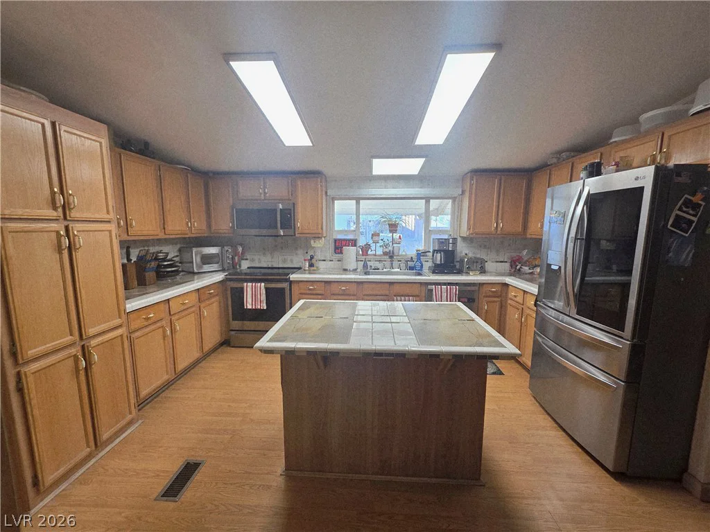 220 Raleigh, Indian Springs, NV 89018