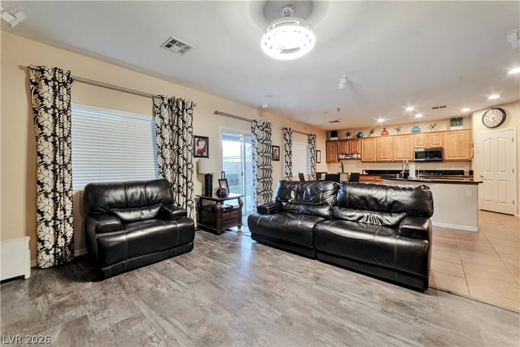 5915 Karnes Ranch, Las Vegas, NV 89131