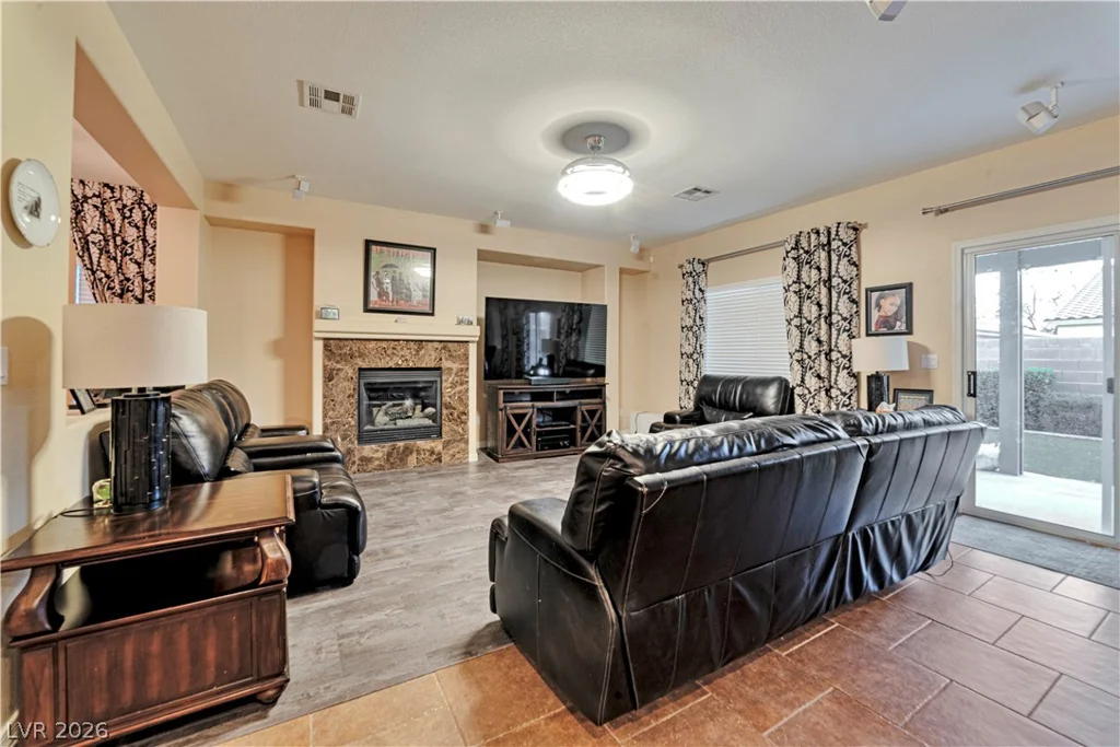 5915 Karnes Ranch, Las Vegas, NV 89131