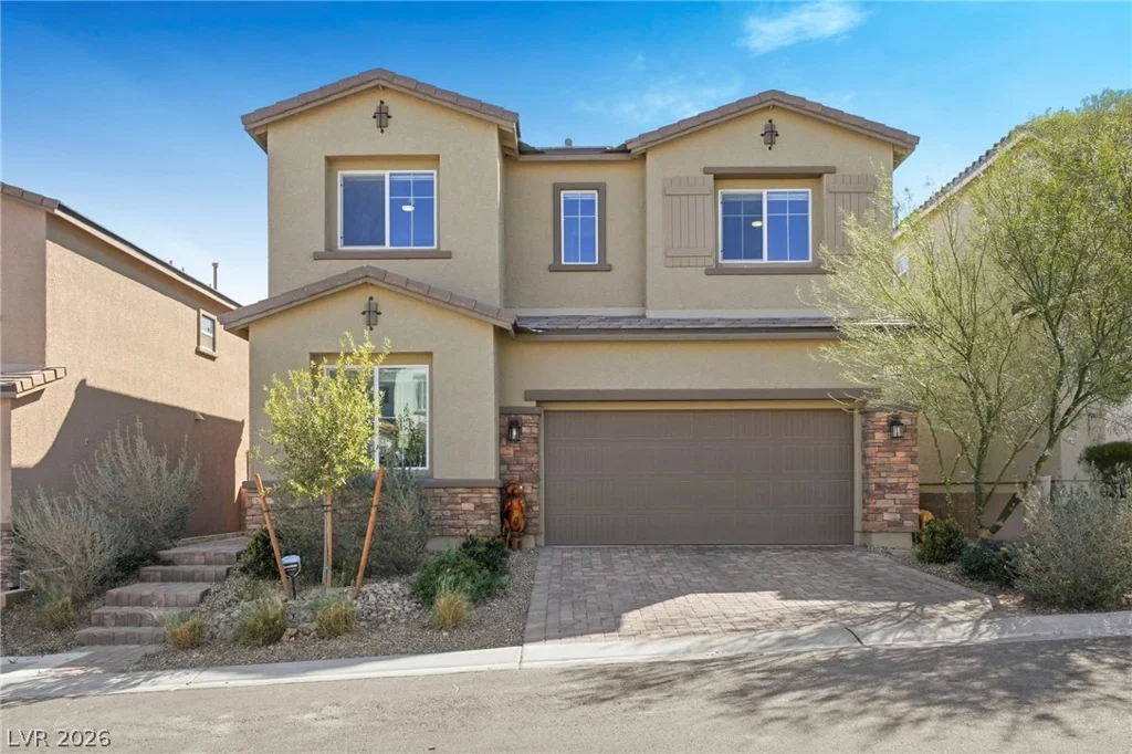 10415 Bagg, Las Vegas, NV 89166