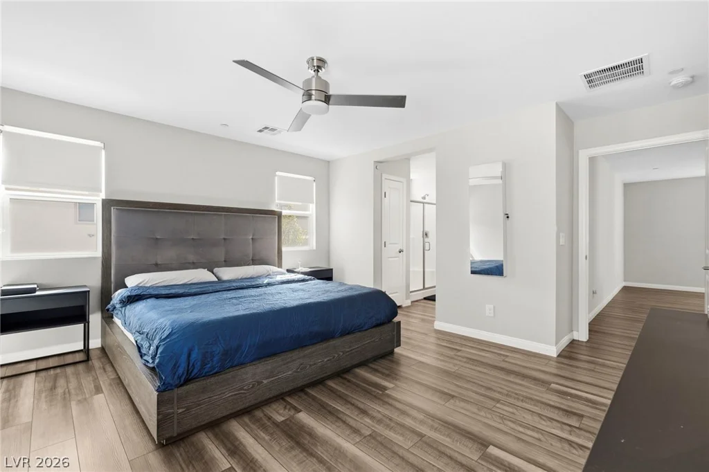 10415 Bagg, Las Vegas, NV 89166