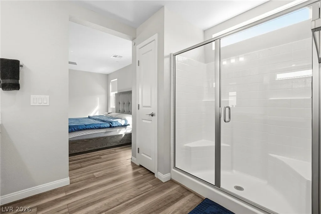 10415 Bagg, Las Vegas, NV 89166