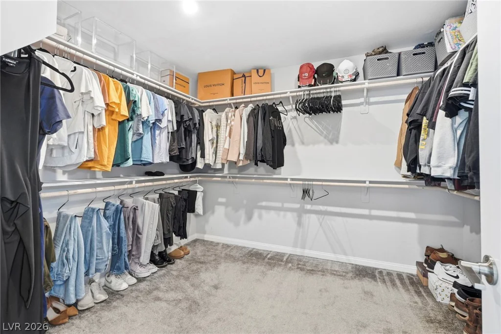 10415 Bagg, Las Vegas, NV 89166