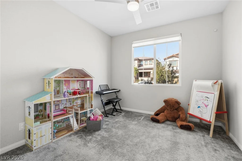 10415 Bagg, Las Vegas, NV 89166