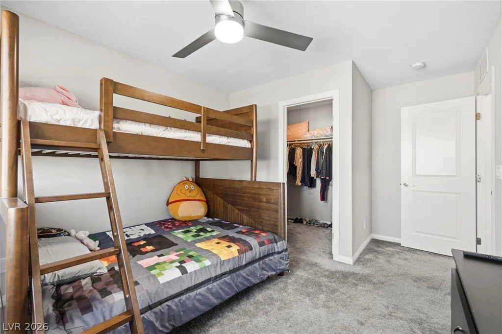 10415 Bagg, Las Vegas, NV 89166
