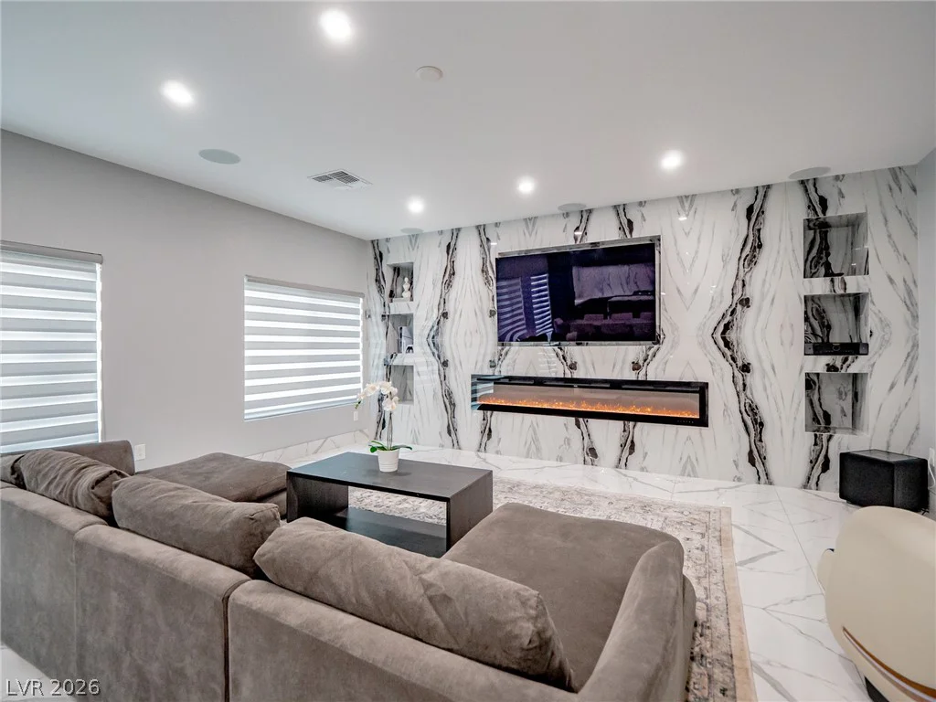 8485 Iron Heart, Las Vegas, NV 89113