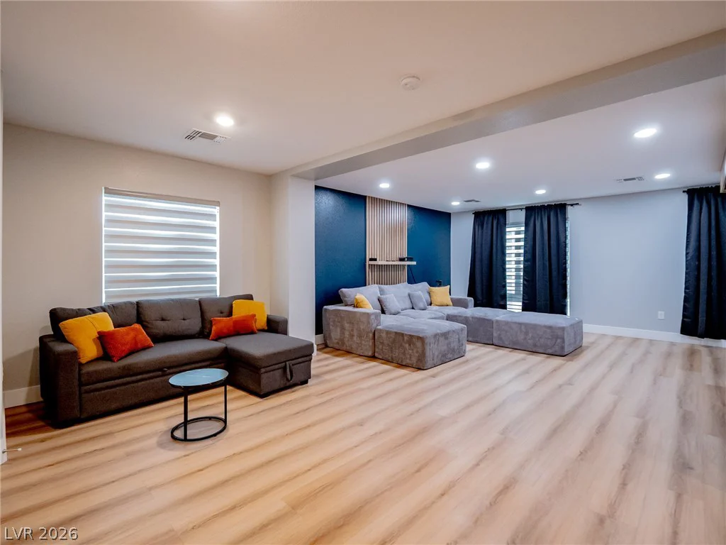8485 Iron Heart, Las Vegas, NV 89113