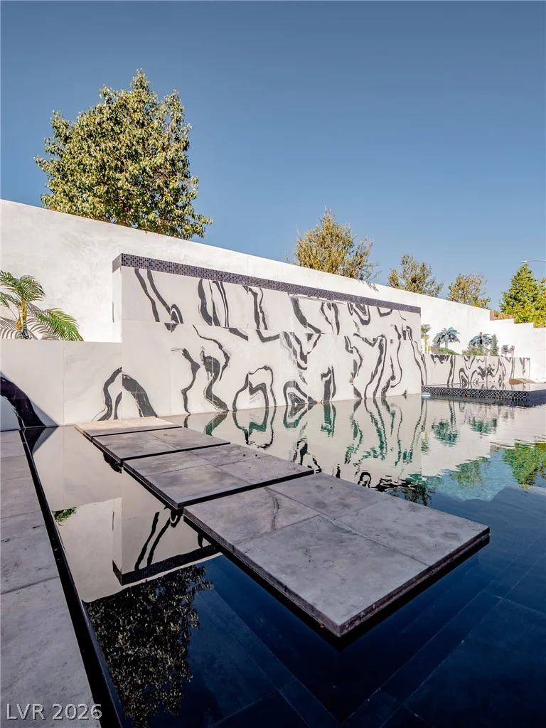 8485 Iron Heart, Las Vegas, NV 89113
