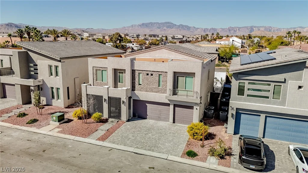 8485 Iron Heart, Las Vegas, NV 89113