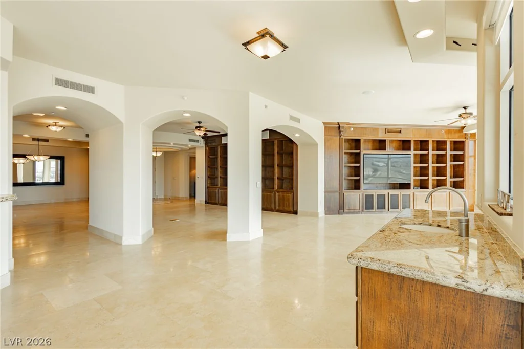 9103 Alta, Las Vegas, NV 89145
