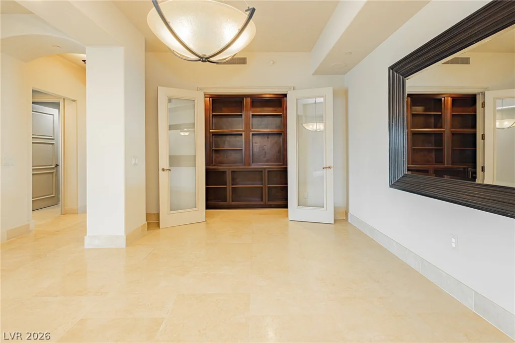 9103 Alta, Las Vegas, NV 89145
