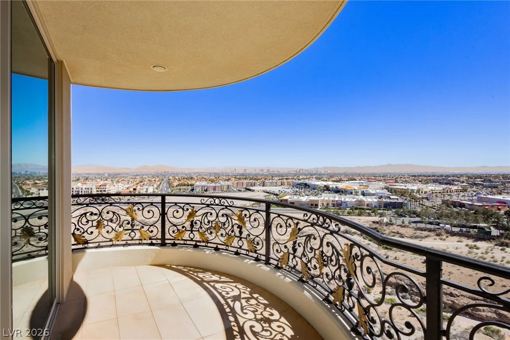 9103 Alta, Las Vegas, NV 89145