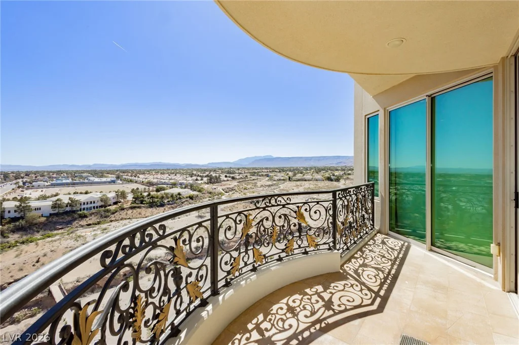 9103 Alta, Las Vegas, NV 89145