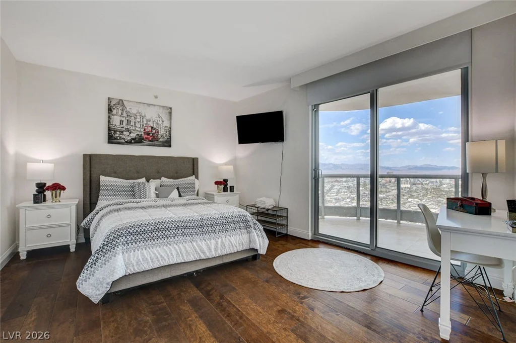 222 Karen, Las Vegas, NV 89109