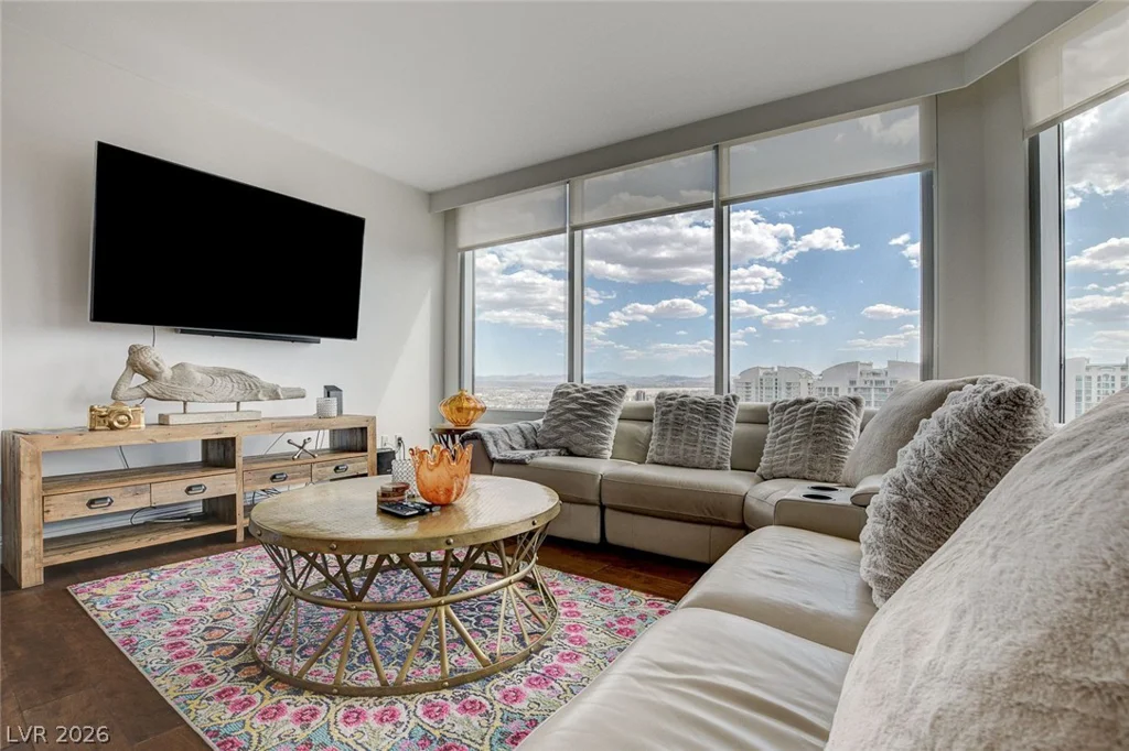 222 Karen, Las Vegas, NV 89109