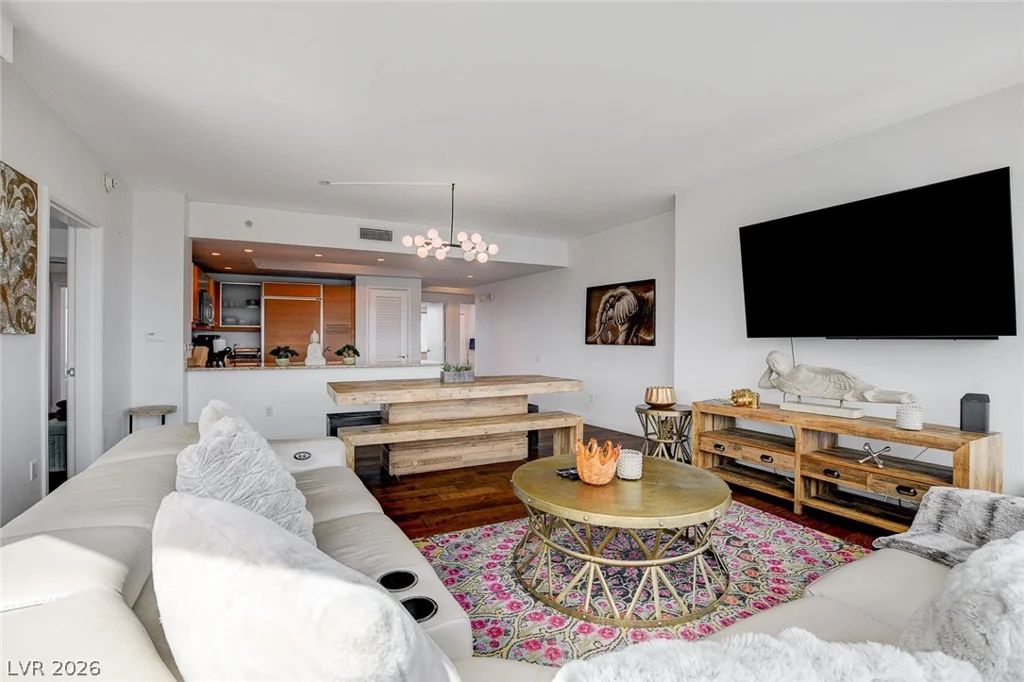 222 Karen, Las Vegas, NV 89109