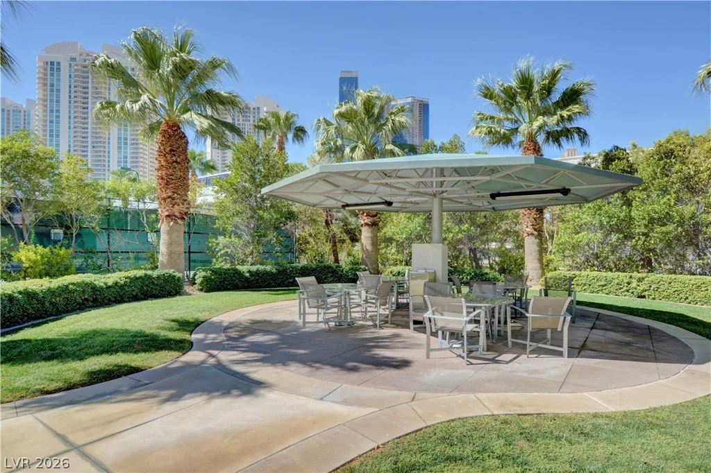222 Karen, Las Vegas, NV 89109