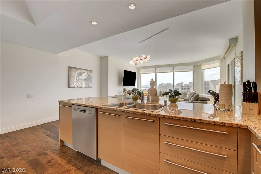 222 Karen, Las Vegas, NV 89109