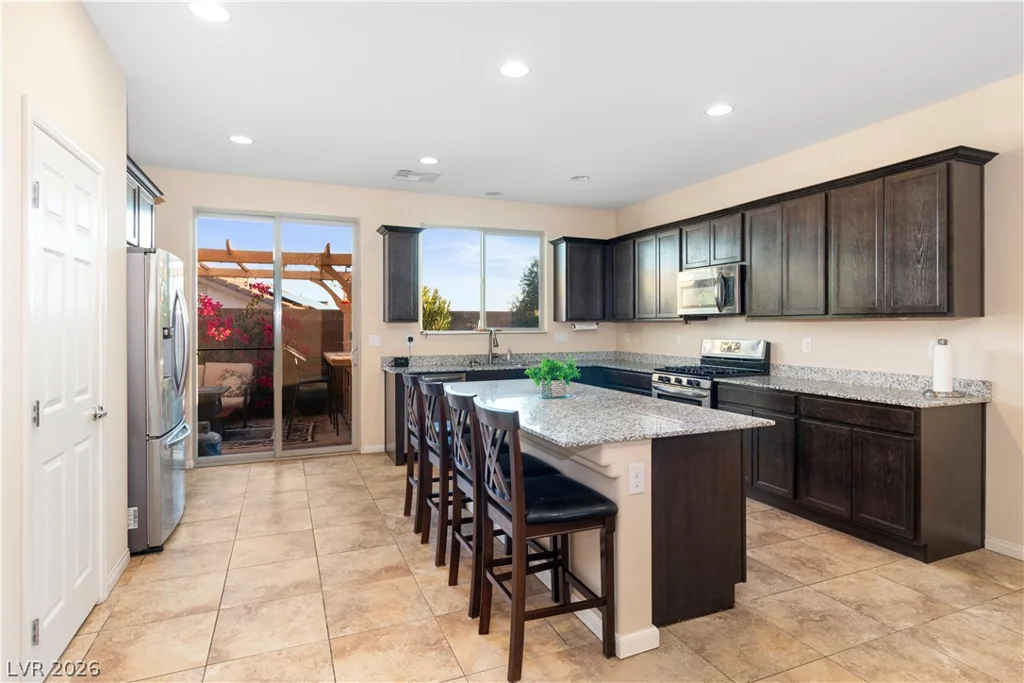 2079 Port Royal, Laughlin, NV 89029