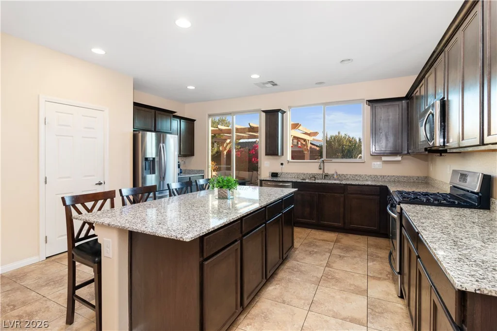 2079 Port Royal, Laughlin, NV 89029