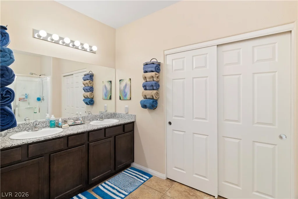 2079 Port Royal, Laughlin, NV 89029