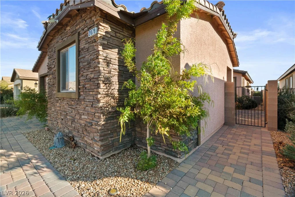 2079 Port Royal, Laughlin, NV 89029