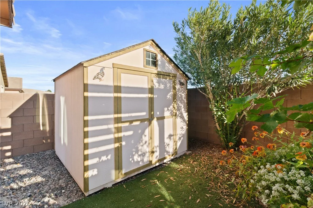 2079 Port Royal, Laughlin, NV 89029