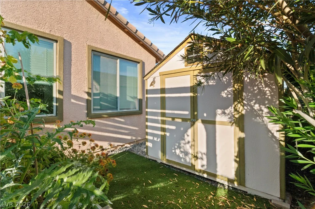 2079 Port Royal, Laughlin, NV 89029