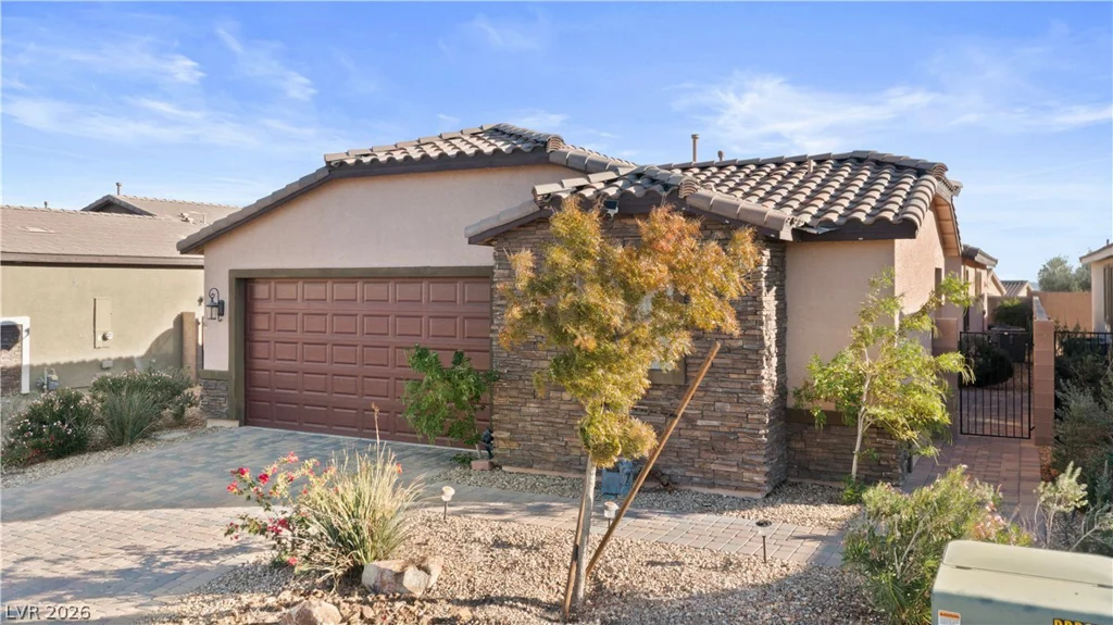 2079 Port Royal, Laughlin, NV 89029