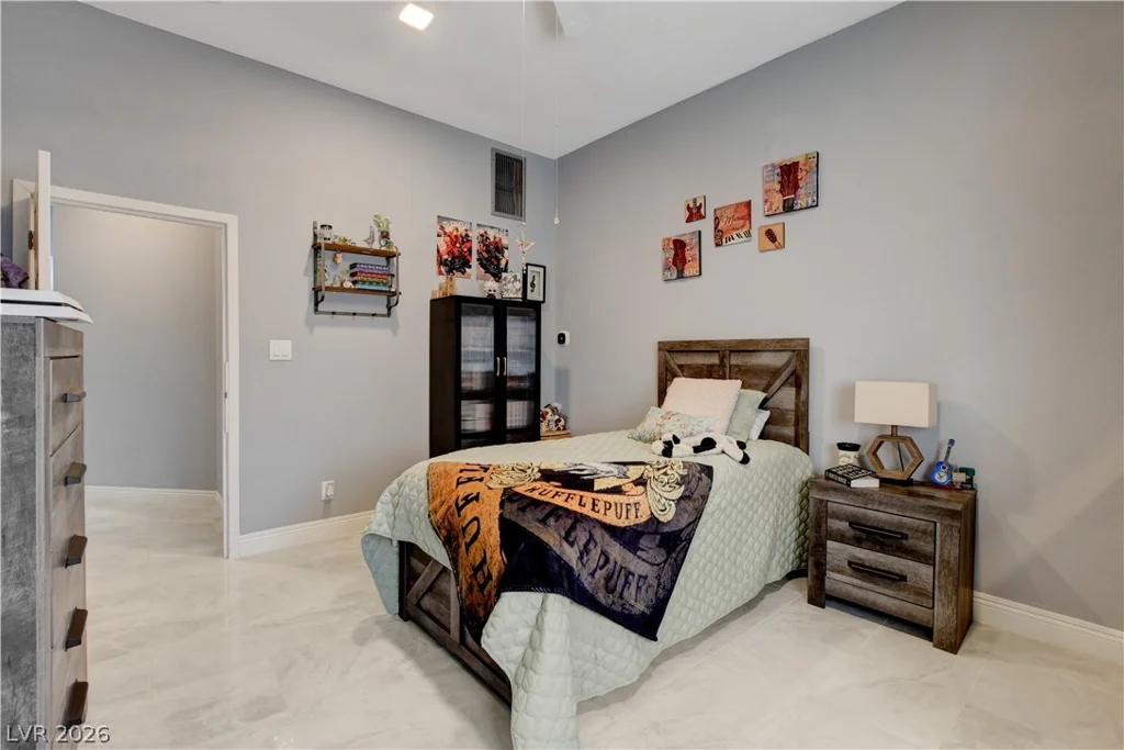 4915 Nevada, Las Vegas, NV 89104