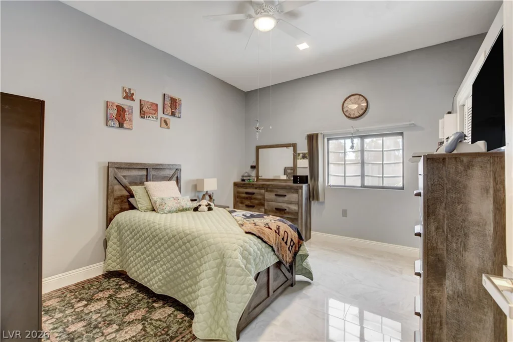 4915 Nevada, Las Vegas, NV 89104