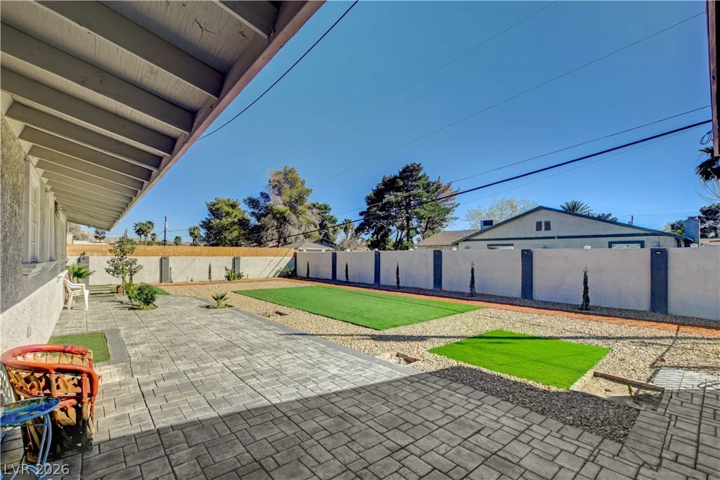 4915 Nevada, Las Vegas, NV 89104