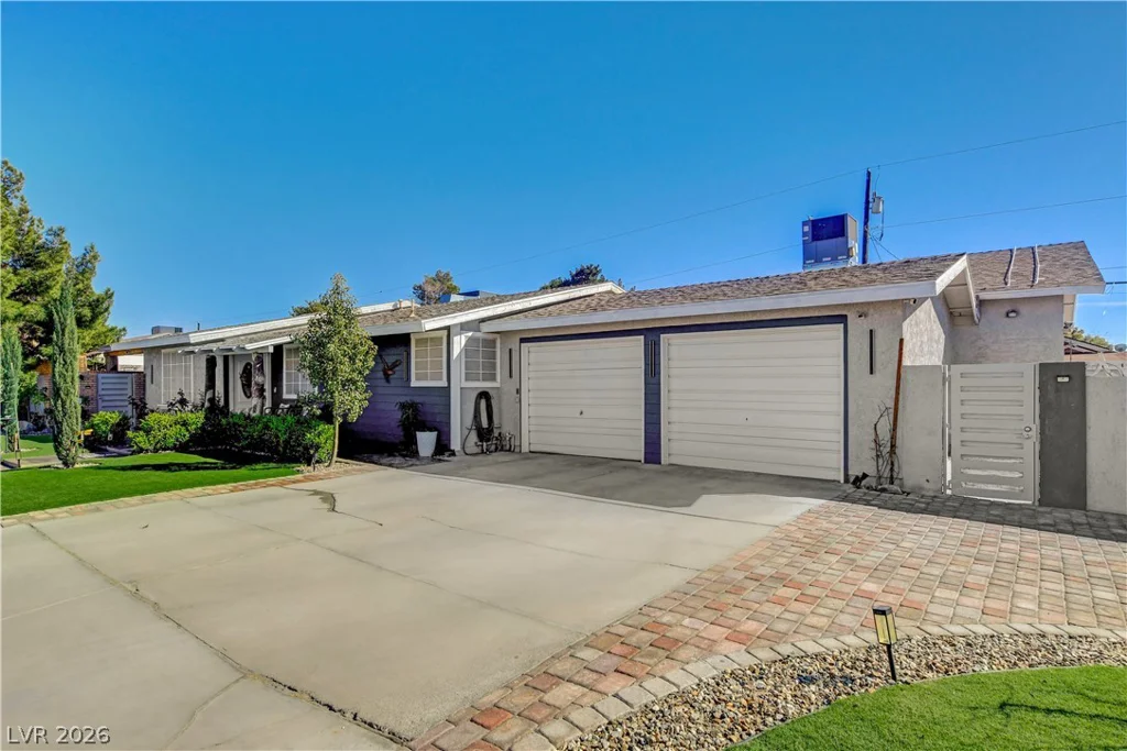 4915 Nevada, Las Vegas, NV 89104