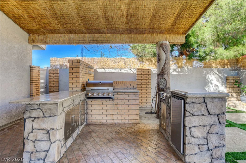4915 Nevada, Las Vegas, NV 89104