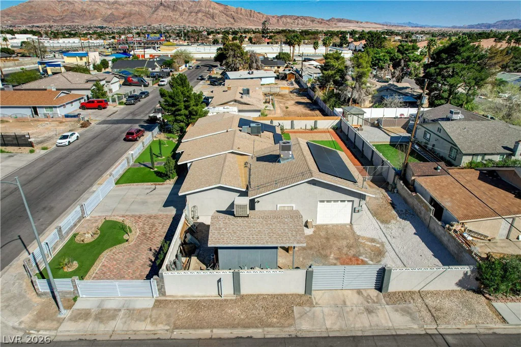 4915 Nevada, Las Vegas, NV 89104