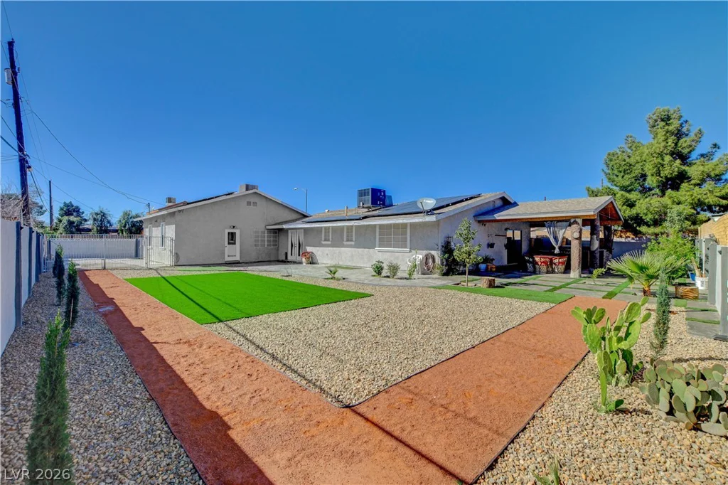 4915 Nevada, Las Vegas, NV 89104