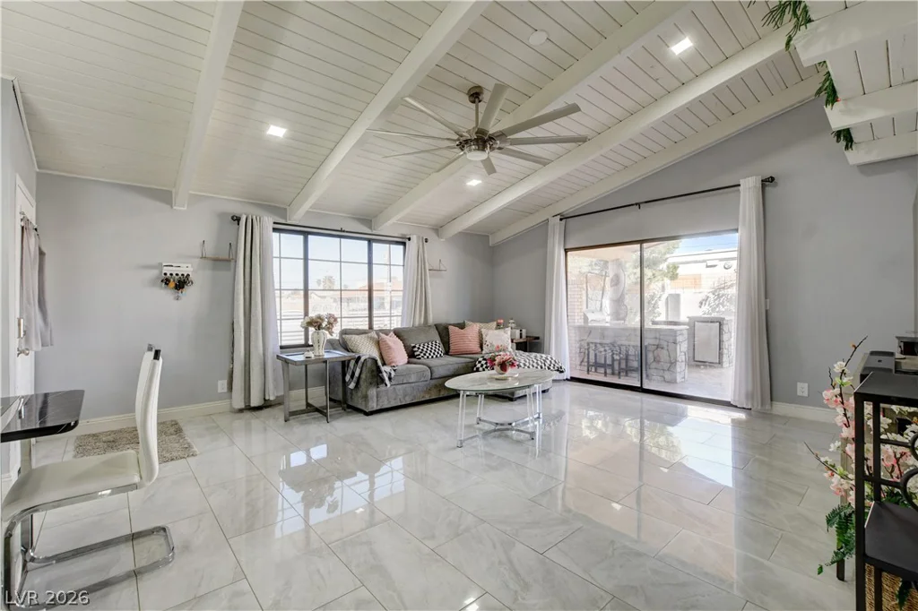 4915 Nevada, Las Vegas, NV 89104