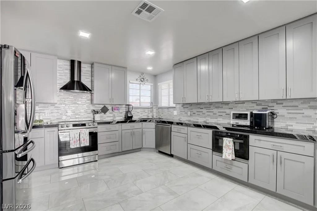 4915 Nevada, Las Vegas, NV 89104