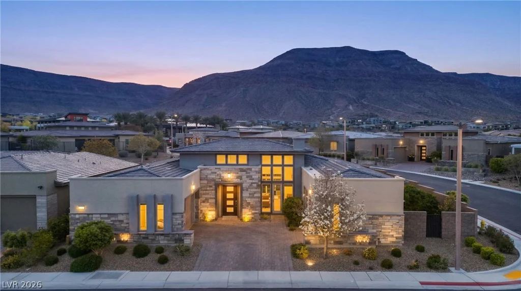 6675 DESERT CRIMSON, Las Vegas, NV 89148