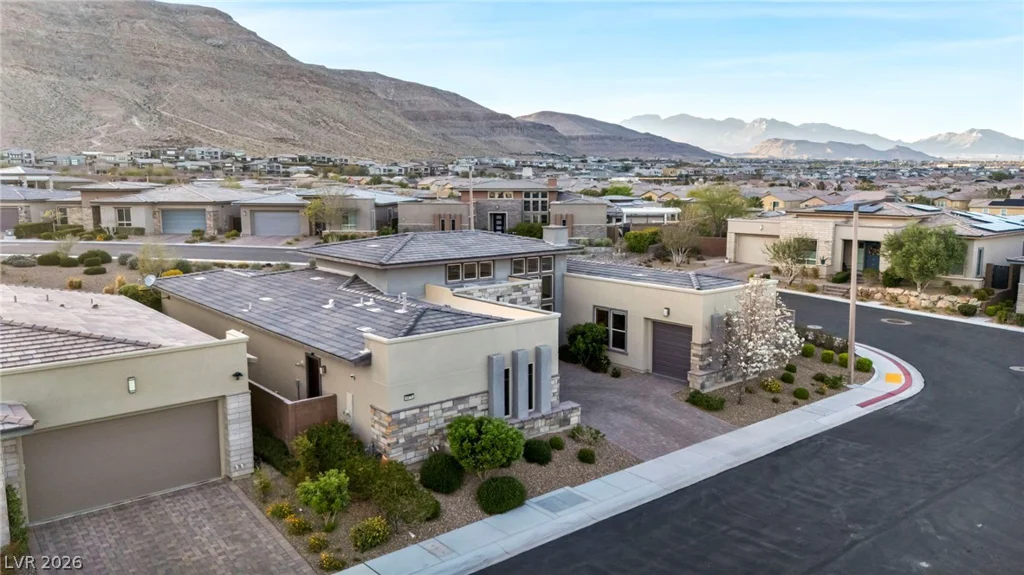 6675 DESERT CRIMSON, Las Vegas, NV 89148