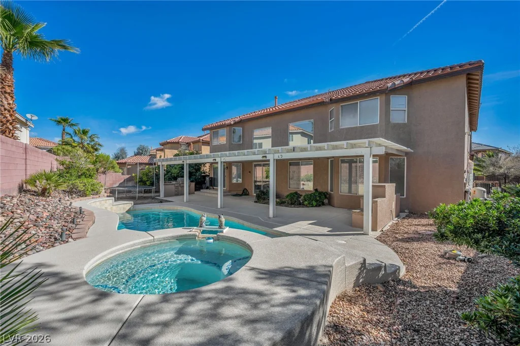 7685 Golden Lantern, Las Vegas, NV 89139