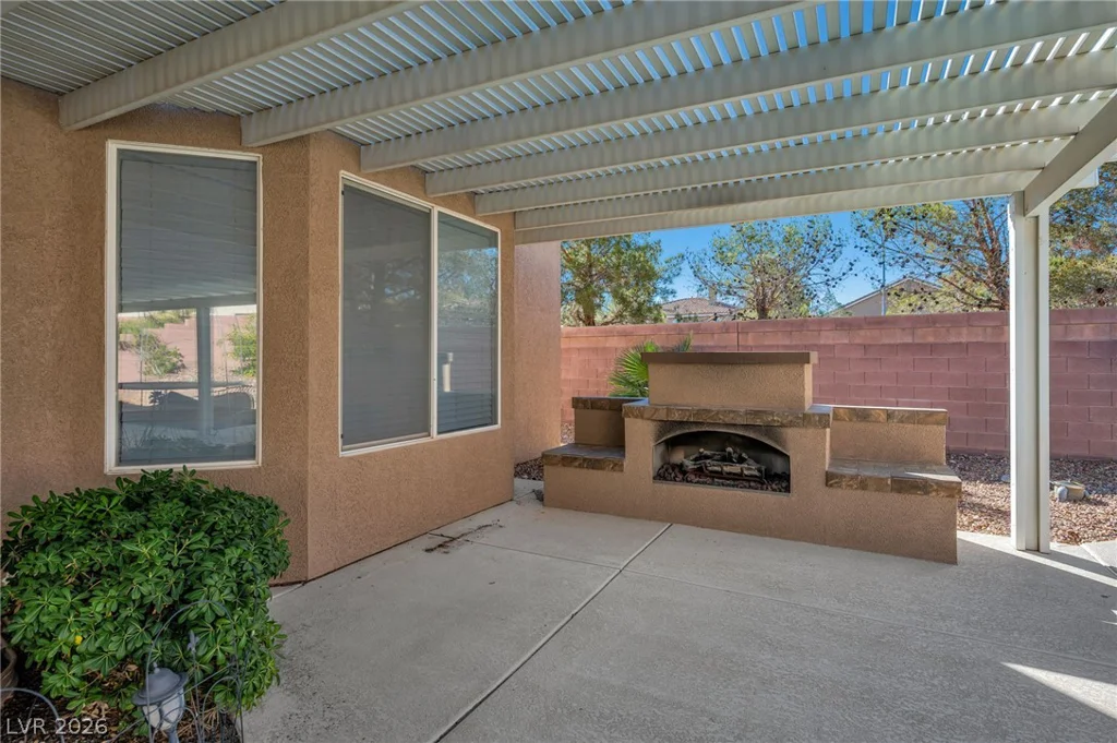 7685 Golden Lantern, Las Vegas, NV 89139