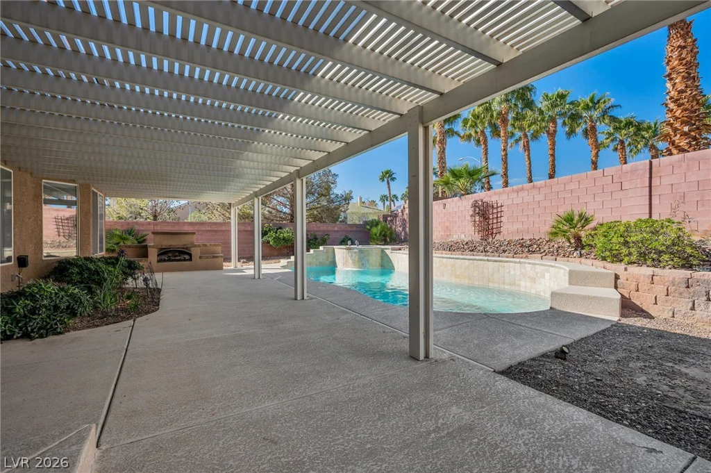 7685 Golden Lantern, Las Vegas, NV 89139