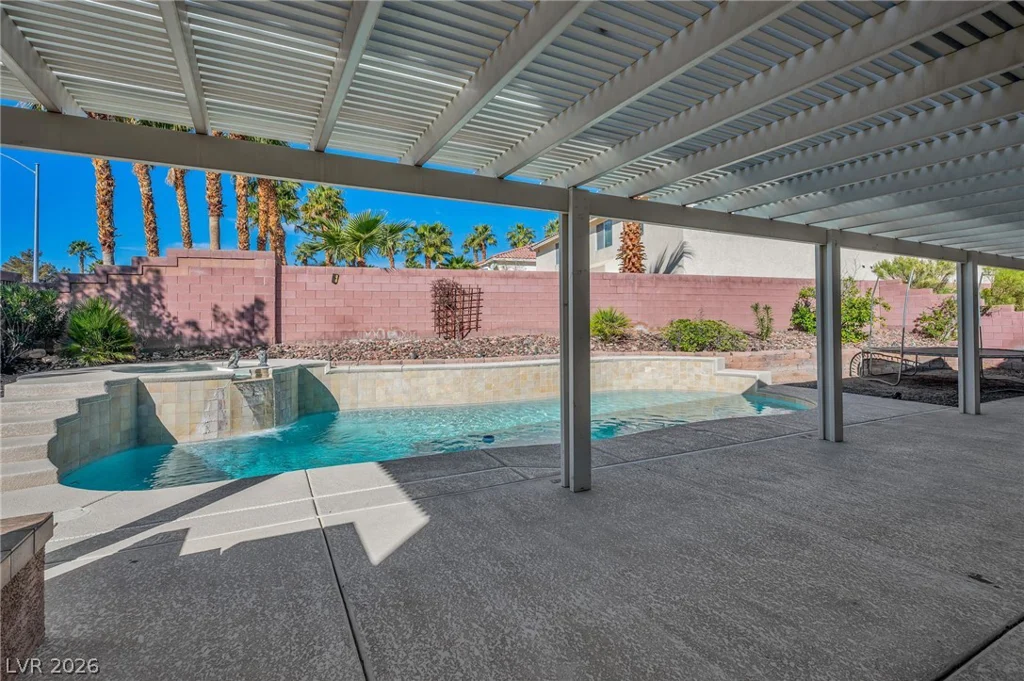 7685 Golden Lantern, Las Vegas, NV 89139