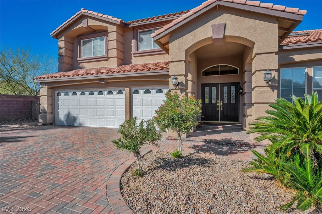 7685 Golden Lantern, Las Vegas, NV 89139