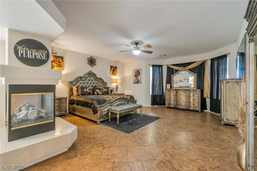 7685 Golden Lantern, Las Vegas, NV 89139