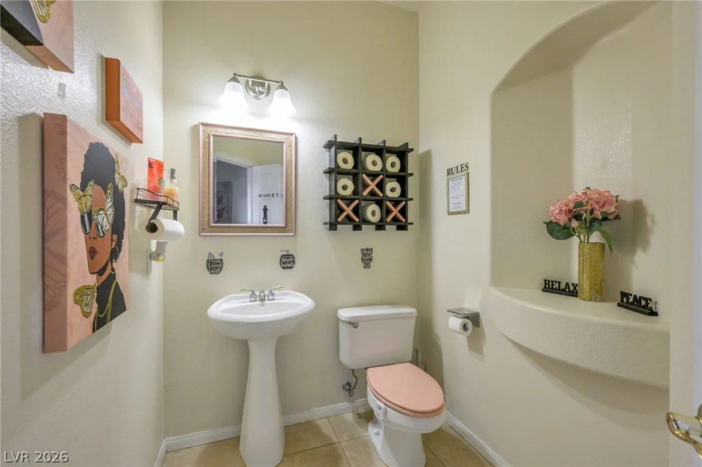 7685 Golden Lantern, Las Vegas, NV 89139