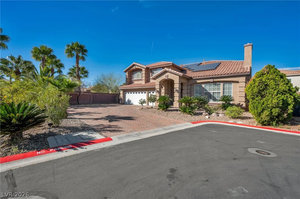 7685 Golden Lantern, Las Vegas, NV 89139