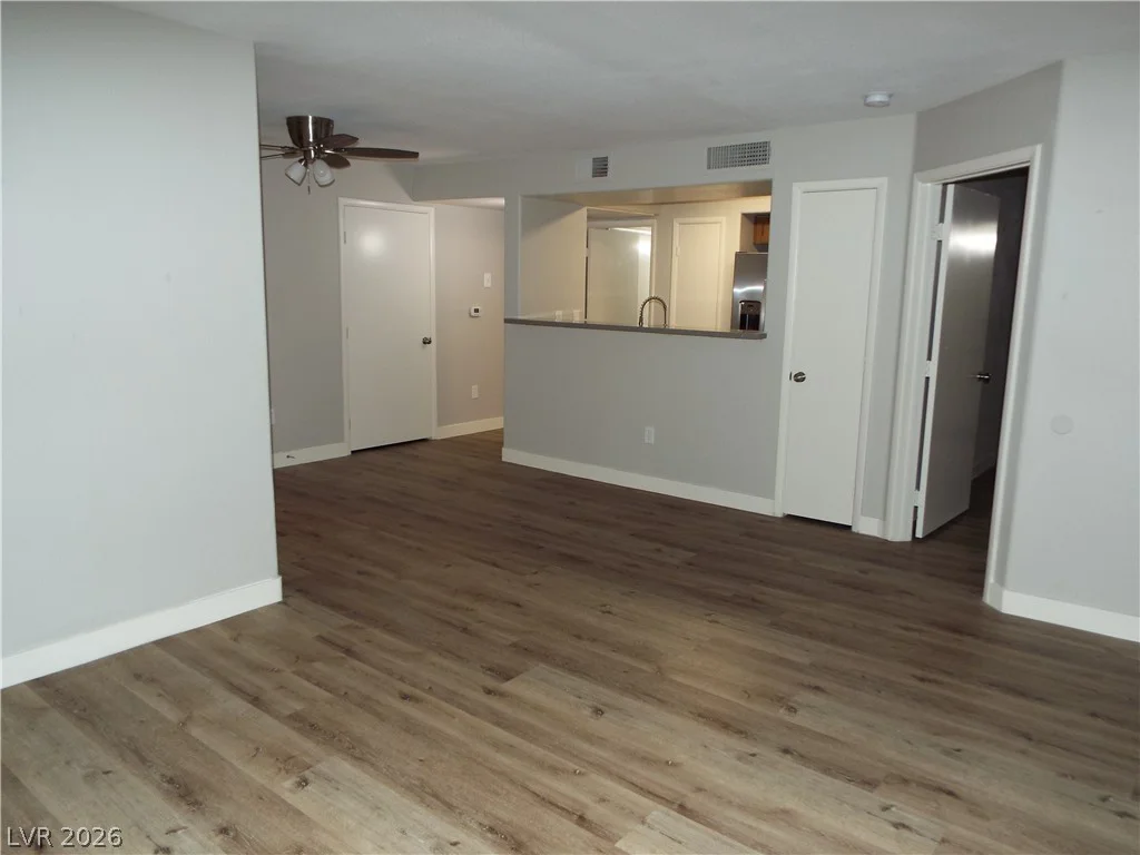 2300 Silverado Ranch, Las Vegas, NV 89183