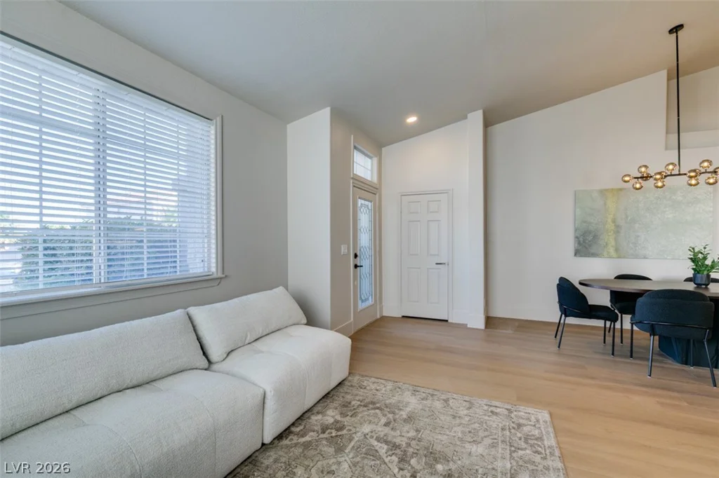 3071 Misty Moon, Henderson, NV 89052